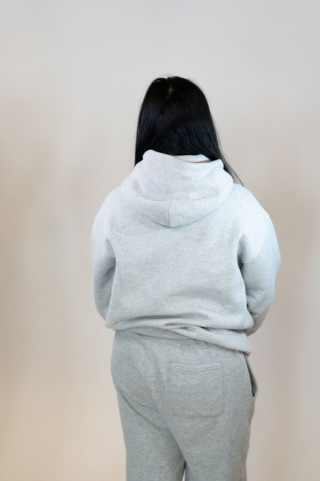 ONDÁE - Prime Wear Essential Hoodies